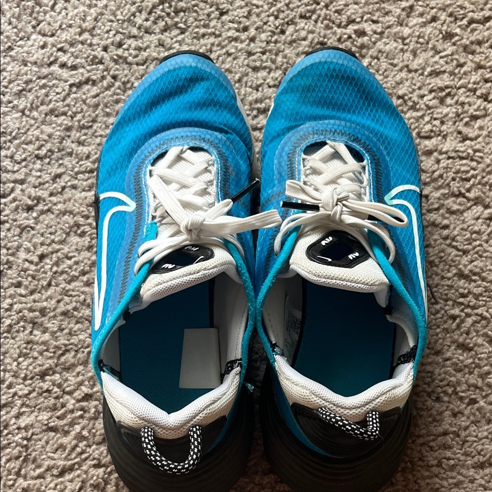 Nike Turquoise and White Sneakers